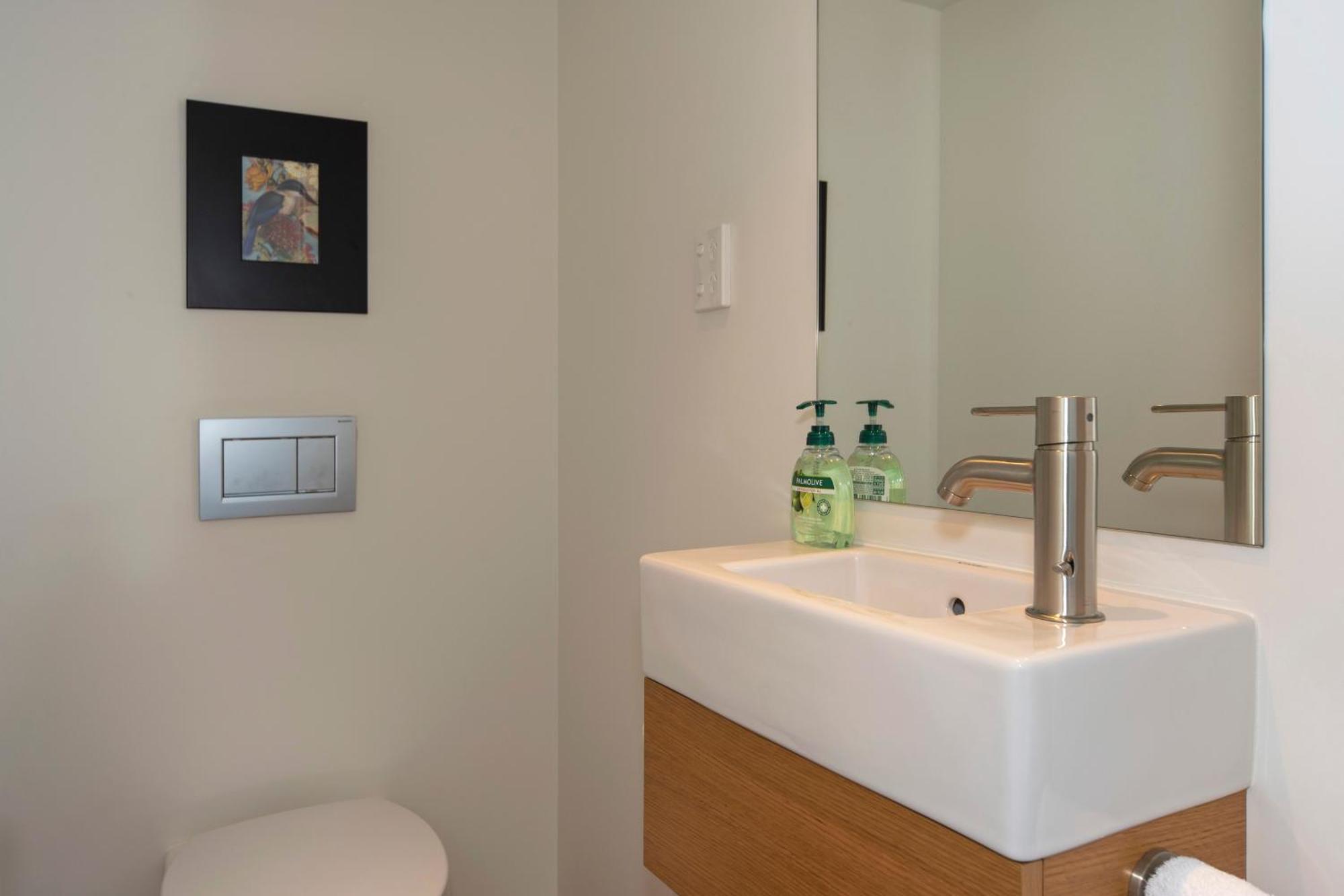 Penthouse 37 - Nelson Waterfront Apartment Экстерьер фото